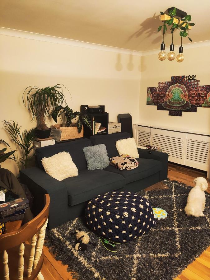 Single Bedroom In Quiet Neighbourhood Glasgow Eksteriør billede