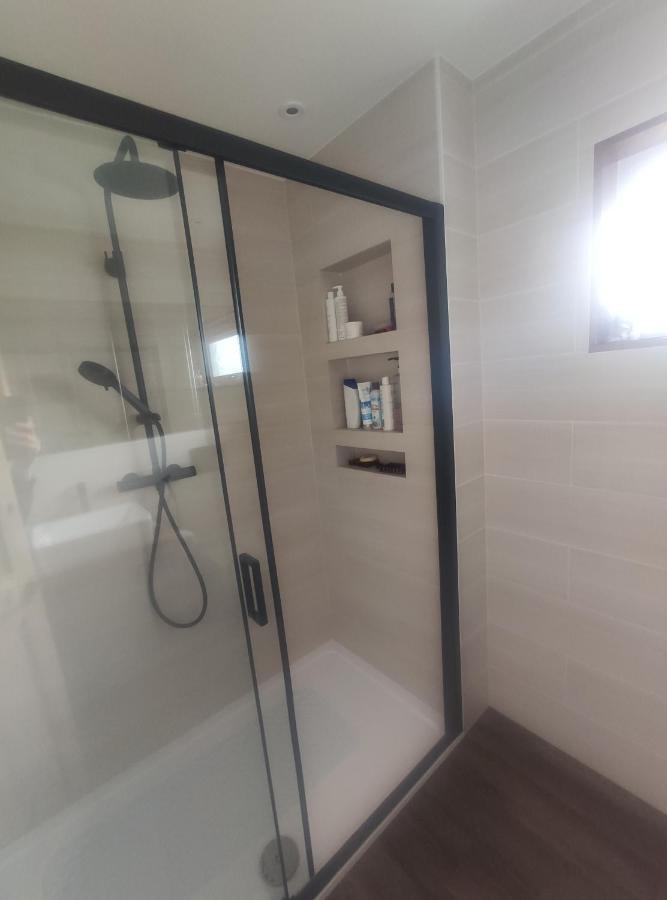 Single Bedroom In Quiet Neighbourhood Glasgow Eksteriør billede